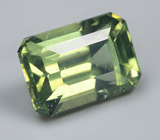 Редкий зеленый циркон 2,64 карата