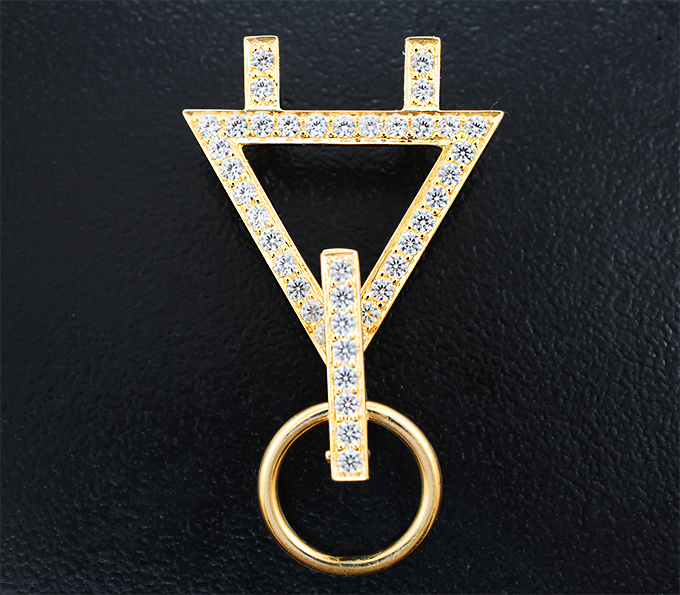 Золото Кулон с лейкосапфирами