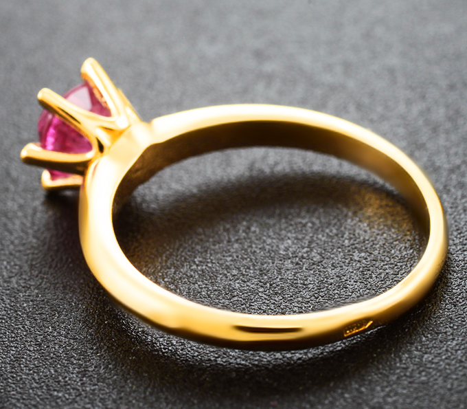 Комплект с разноцветными шпинелями 11,44 карата