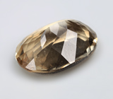 Желтый скаполит со сменой цвета 3,06 карата