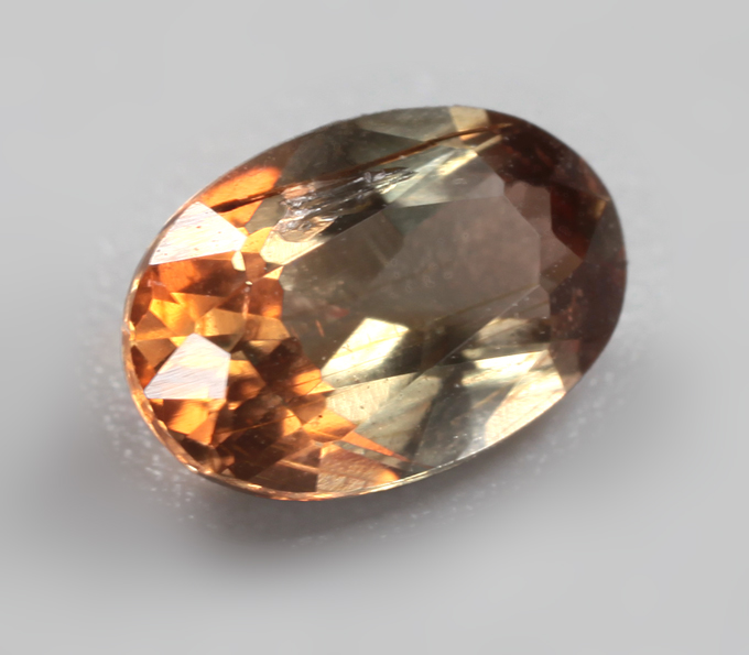 Андалузит 0,41 карата