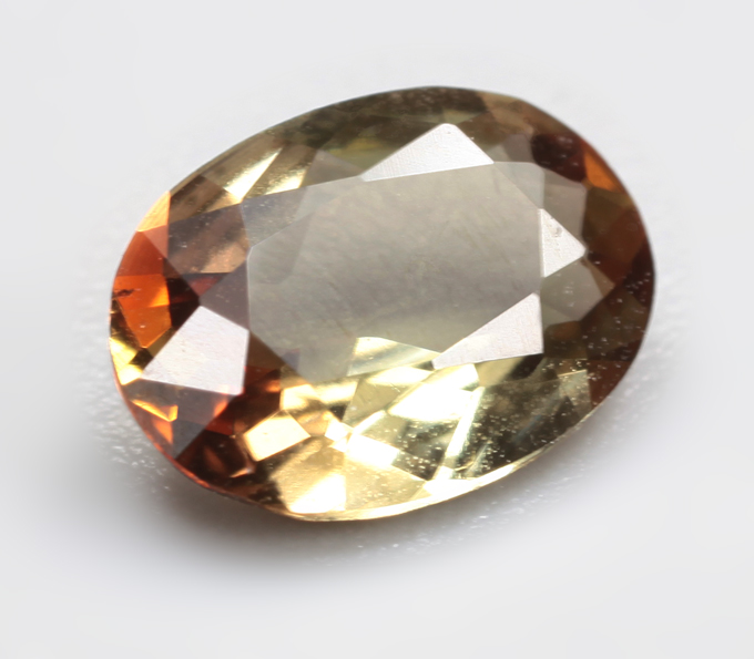 Андалузит 0,52 карата