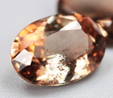 Пара андалузитов 1,37 карата