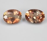 Пара андалузитов 1,37 карата