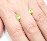 Пара желтовато-зеленых сфенов 2,14 карата