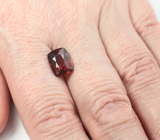 Пироп гранат высокой чистоты 3,8 карата