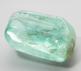 Крупный мятно-зеленый берилл 26,05 карата