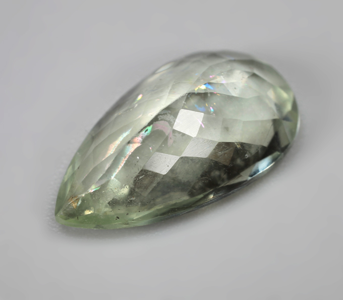 Мятно-зеленый турмалин 4,24 карата