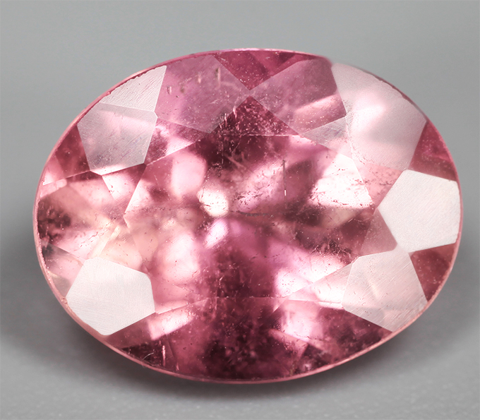 Неоново-розовый турмалин 3,54 карата