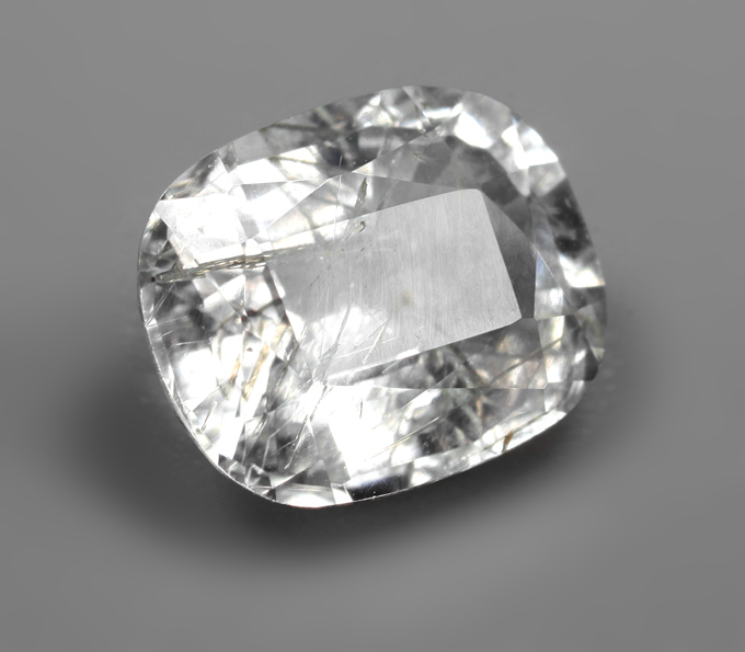 Редкий фенакит 1,58 карата