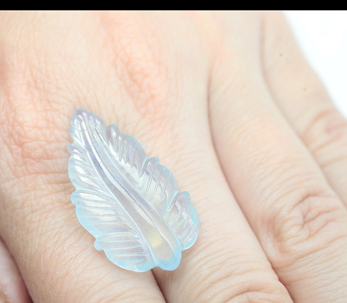 Крупный резной аквамарин 18,92 карата