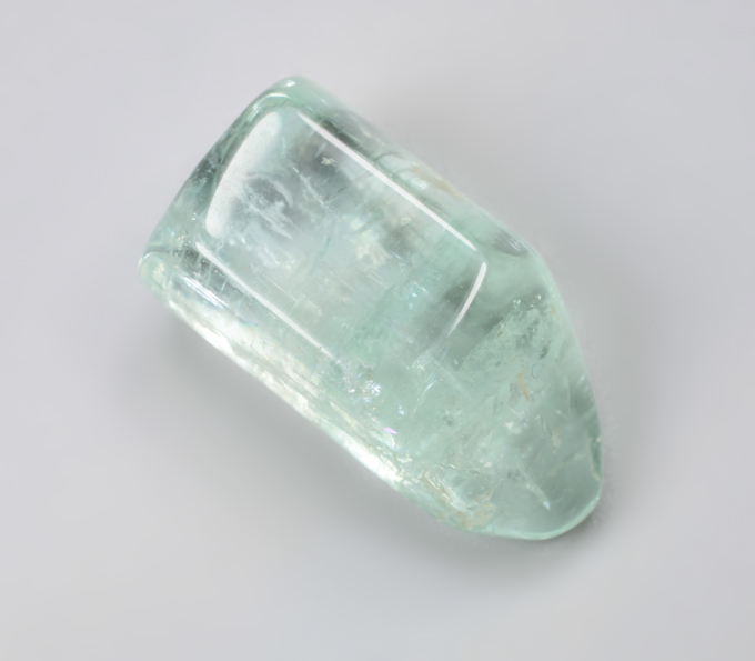 Уральский голубовато-зеленый берилл 22,39 карата