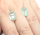 Пара уральских голубовато-зеленых бериллов 10,42 карата