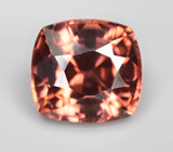 Чистейший красновато-оранжевый циркон 2,96 карата