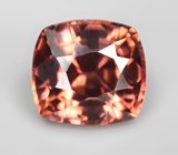 Чистейший красновато-оранжевый циркон 2,96 карата