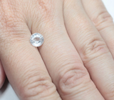 Ограненный уральский фенакит 1,55 карата