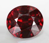 Крупный насыщенный пироп гранат 3,12 карата