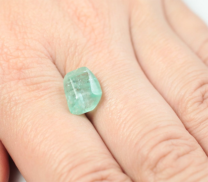 Голубовато-зеленый берилл 5,2 карата