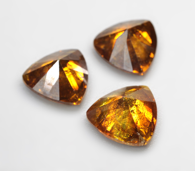 Набор из 3 зеленовато-желтых сфалеритов 4,06 карата