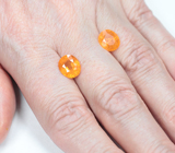 Крупная пара спессартинов гранатов цвета «фанта» 6,25 карата