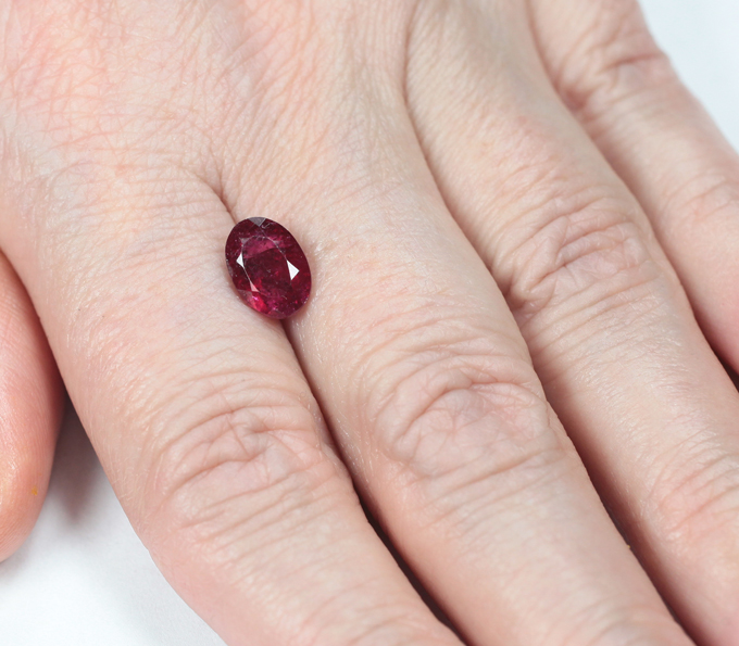 Рубеллит 2,37 карата