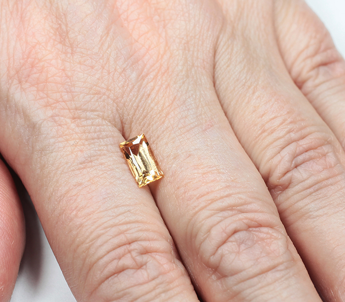 Гессонит гранат 1,42 карата