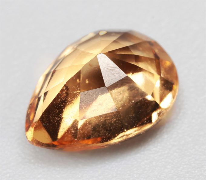 Гессонит гранат 1,76 карата