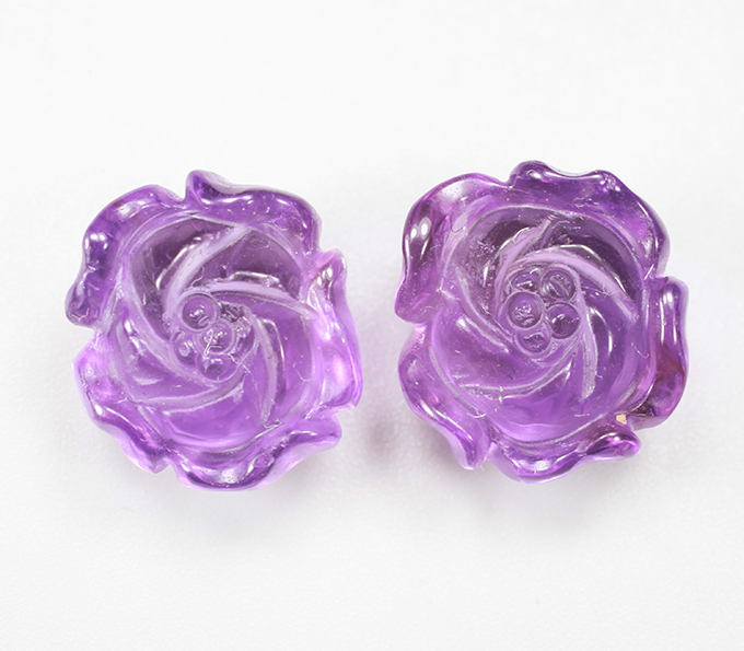 Пара резных аметистов 17,61 карата