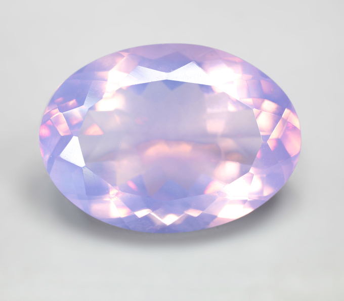 Ччистейший крупный лавандовый аметист 12,12 карата