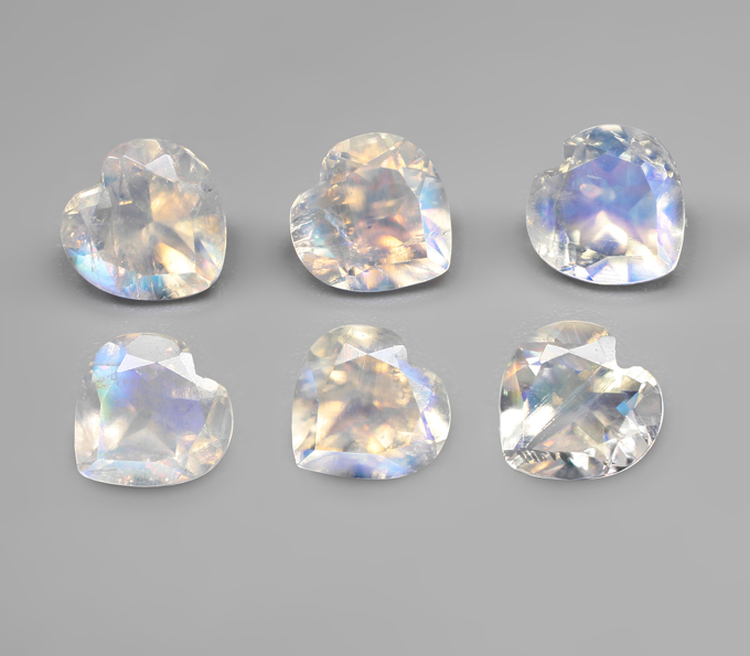 Набор ограненного лунного камня 4,46 карата