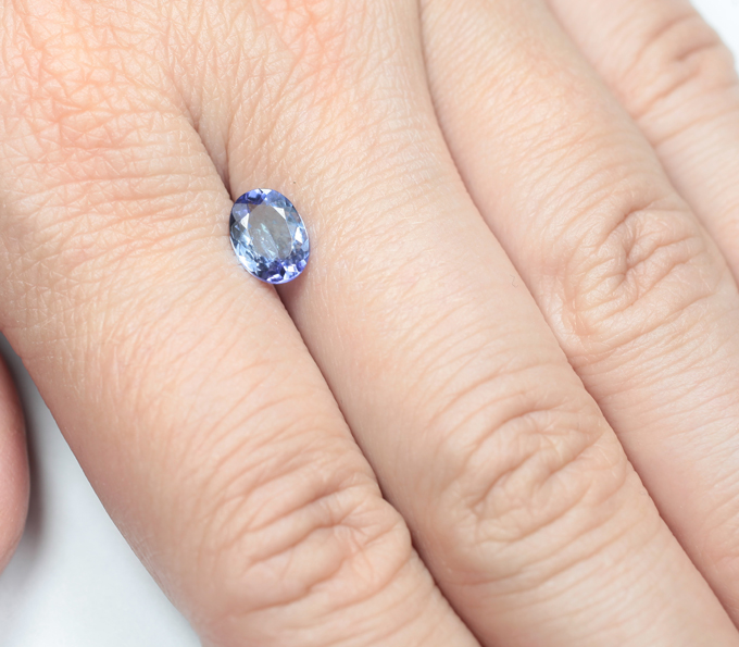 Полихромный цоизит 1,15 карата