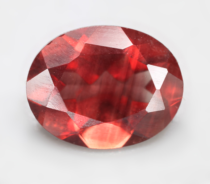 Орегонский солнечный камень 1,77 карата