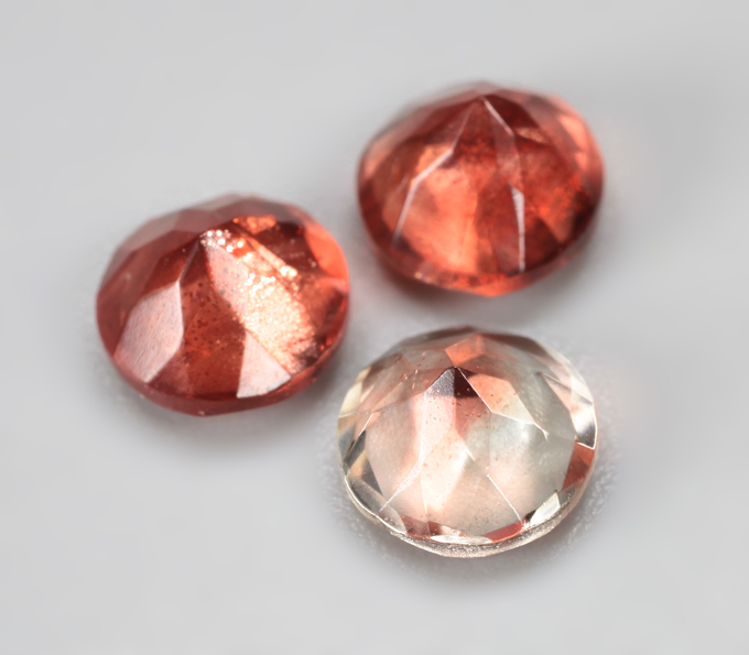 Набор из 3 орегонских солнечных камней 2,79 карата