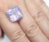 Чистейший крупный лавандовый аметист 20,52 карата