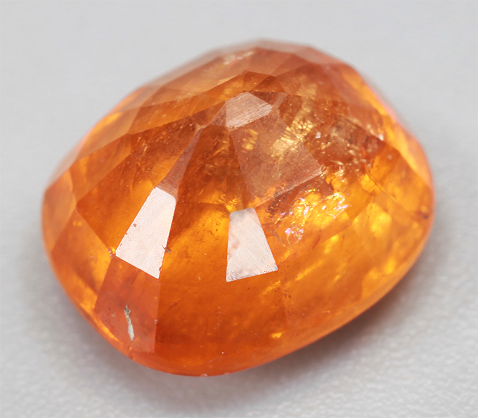 Спессартин гранат 3,91 карата