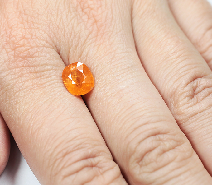 Спессартин гранат 3,91 карата