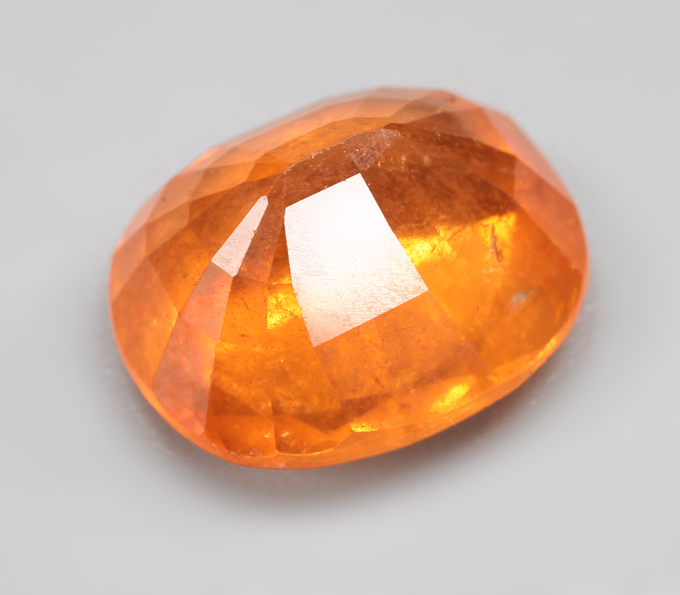 Спессартин гранат 4,87 карата
