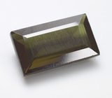 Насыщенный желтовато-зеленый турмалин 2,8 карата