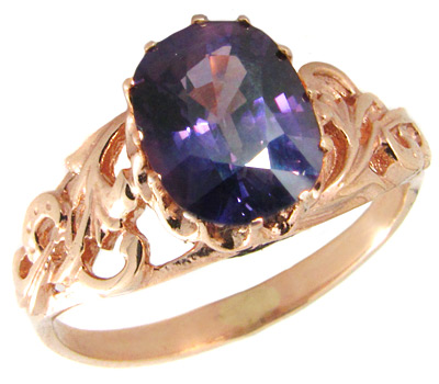 Золото Кольцо с потрясающим сапфиром