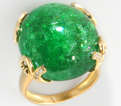 Золото Кольцо с крупным цаворитом-гранатом и бриллиантами