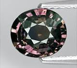 Кольцо с сапфиром со сменой цвета и бриллиантами Золото