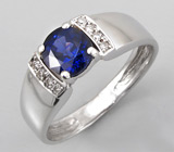Кольцо с синей шпинелью и бриллиантами Золото