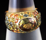 Кольцо с андалузитом и разноцветными сапфирами Золото