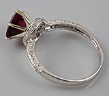 Кольцо с изумительным рубеллитом и бриллиантами Золото