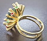 Кольцо с синим турмалином, рубинами и цаворитами гранатами Золото
