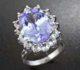 Кольцо с крупным танзанитом и лейкосапфирами