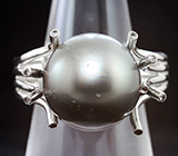 Кольцо c крупной морской жемчужиной 19,03 карата и бесцветными топазами Серебро 925
