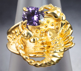 Кольцо с сапфиром топовой огранки со сменой цвета 0,84 карата Золото