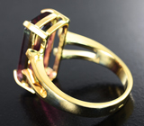 Кольцо с насыщенным арбузным турмалином 5,98 карата Золото