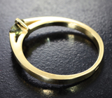 Кольцо с александритом высокой чистоты 0,39 карата Золото